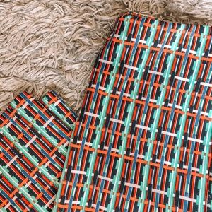 Abstract pencil skirt